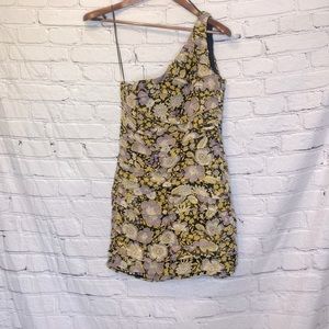 Zara | Dresses | Zara Green Ruched One Shoulder Dress Nwtsize M | Poshmark Zara | Dresses | Zara Green Ruched One Shoulder Dress Nwtsize M | Poshmark